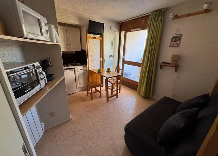 Studette Avec Balcon Parking Et Casier A 2 Min Du Jandri 3s Aux 2 Alpes Apartment *