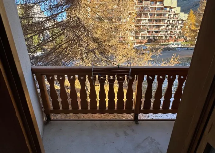 Studette Avec Balcon Parking Et Casier A 2 Min Du Jandri 3s Aux 2 Alpes Apartment *