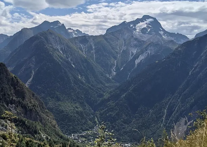 Studette Avec Balcon Parking Et Casier A 2 Min Du Jandri 3s Aux 2 Alpes * Les Deux Alpes